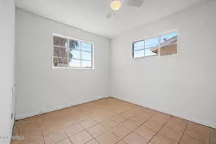 4501 W Crittenden Ln, Phoenix, AZ 85031 - Photo 18