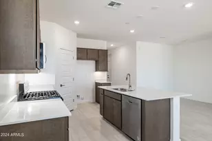 15470 W Desert Hollow Dr, Surprise, AZ 85387 - Photo 12