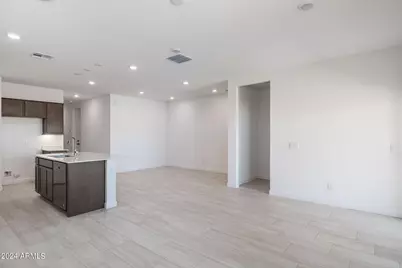 15470 W Desert Hollow Drive, Surprise, AZ 85387 - Photo 18