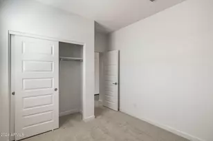 15470 W Desert Hollow Dr, Surprise, AZ 85387 - Photo 30