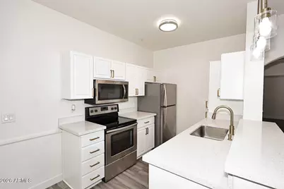 9600 N 96th Street #202, Scottsdale, AZ 85258 - Photo 2