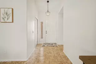 6893 S Lake Forest Ct, Chandler, AZ 85249 - Photo 2