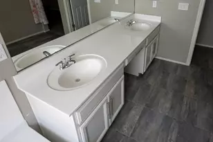 241 E Roadrunner Dr, Chandler, AZ 85286 - Photo 52