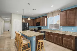 15871 W Port Royale Ln, Surprise, AZ 85379 - Photo 10