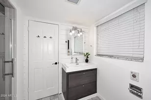 6829 E Almeria Rd, Scottsdale, AZ 85257 - Photo 24
