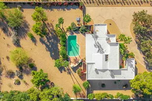 6633 E Solano Dr, Paradise Valley, AZ 85253 - Photo 2