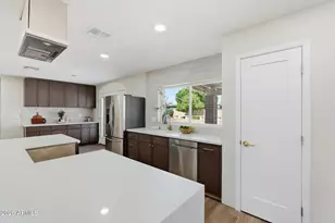 9627 N 58th Ln, Glendale, AZ 85302 - Photo 12