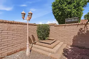 9627 N 58th Ln, Glendale, AZ 85302 - Photo 44
