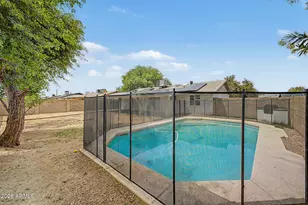 1425 W Wickieup Ln, Phoenix, AZ 85027 - Photo 28