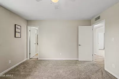 1425 W Wickieup Lane, Phoenix, AZ 85027 - Photo 14