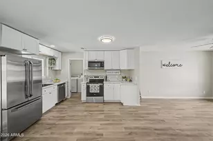 1425 W Wickieup Ln, Phoenix, AZ 85027 - Photo 10
