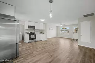 1425 W Wickieup Ln, Phoenix, AZ 85027 - Photo 8