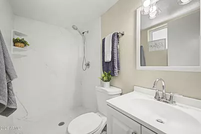 1425 W Wickieup Lane, Phoenix, AZ 85027 - Photo 16