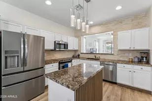 360 N Bell Pl, Chandler, AZ 85225 - Photo 18