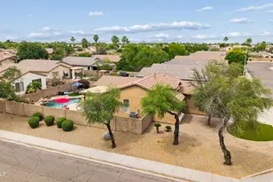 360 N Bell Pl, Chandler, AZ 85225 - Photo 6