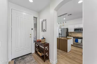 360 N Bell Place, Chandler, AZ 85225 - Photo 16