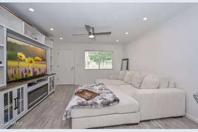 9667 N 111th Avenue, Sun City, AZ 85351 - Photo 6