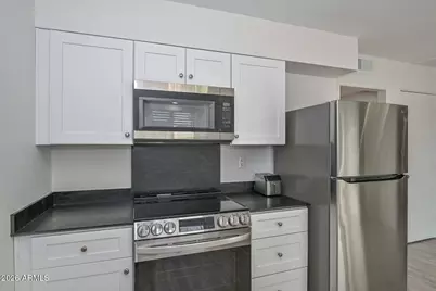 9667 N 111th Avenue, Sun City, AZ 85351 - Photo 12