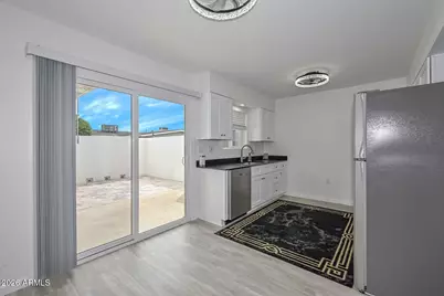 9667 N 111th Avenue, Sun City, AZ 85351 - Photo 10