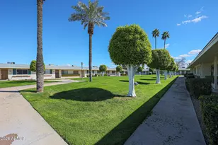 9667 N 111th Ave, Sun City, AZ 85351 - Photo 2