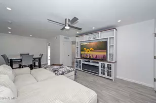 9667 N 111th Ave, Sun City, AZ 85351 - Photo 20