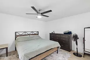 8858 N 47th Ln, Glendale, AZ 85302 - Photo 16