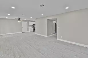 5647 W Roma Ave, Phoenix, AZ 85031 - Photo 8