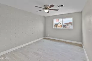 5647 W Roma Ave, Phoenix, AZ 85031 - Photo 10