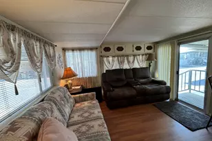 312 E Ocotillo Dr, Florence, AZ 85132 - Photo 2