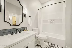 7236 W Paradise Ln, Peoria, AZ 85382 - Photo 22