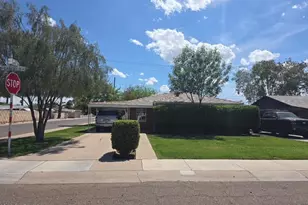 3345 E Garfield St, Phoenix, AZ 85008 - Photo 1