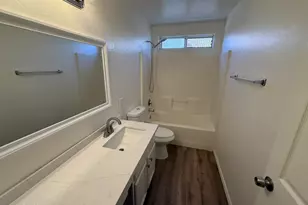 12009 W Holly St, Avondale, AZ 85392 - Photo 8