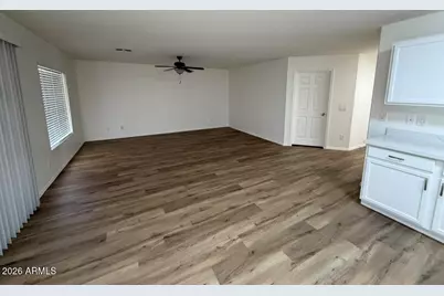 12009 W Holly Street, Avondale, AZ 85392 - Photo 4