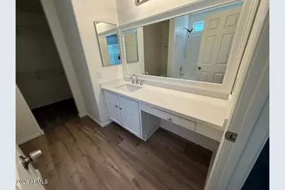 12009 W Holly Street, Avondale, AZ 85392 - Photo 10