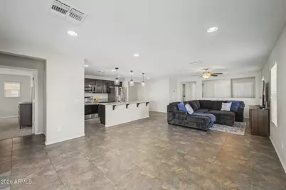 33421 N Bowles Drive, San Tan Valley, AZ 85144 - Photo 8