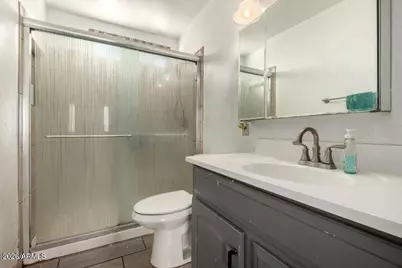 8001 W College Drive, Phoenix, AZ 85033 - Photo 6