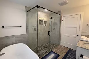 4422 W Greenway Rd, Glendale, AZ 85306 - Photo 24