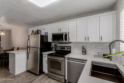 11640 N 51st Avenue #137, Glendale, AZ 85304 - Photo 6