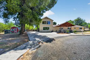 9 Sylvan Ln, Wickenburg, AZ 85390 - Photo 2