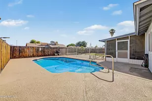 9015 W Butler Dr, Peoria, AZ 85345 - Photo 32