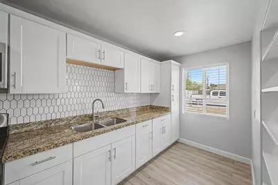 2534 N 28th Street, Phoenix, AZ 85008 - Photo 12