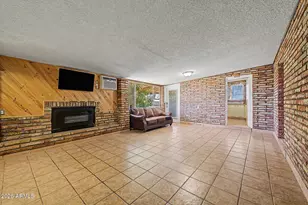 6526 E Holly Dr, Mesa, AZ 85215 - Photo 10
