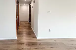 5115 W Mercer Ln, Glendale, AZ 85304 - Photo 6