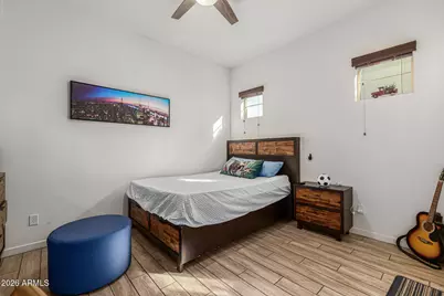 22112 N 59th Place, Phoenix, AZ 85054 - Photo 16