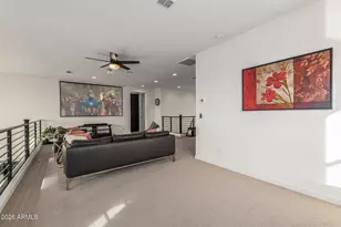 22112 N 59th Pl, Phoenix, AZ 85054 - Photo 28