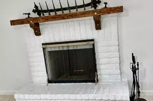 5817 W Tierra Buena Ln, Glendale, AZ 85306 - Photo 12