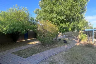 7826 E Beatrice St, Scottsdale, AZ 85257 - Photo 2