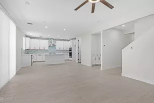 13359 W Eagle Feather Rd, Peoria, AZ 85383 - Photo 8