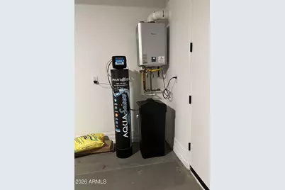 13359 W Eagle Feather Road, Peoria, AZ 85383 - Photo 40