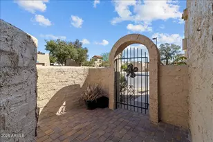 16646 N 29th Dr, Phoenix, AZ 85053 - Photo 2